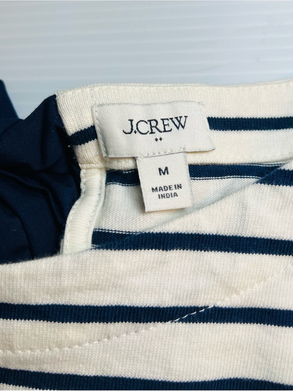 J. Crew Nautical Striped Navy Bow Back Long-Sleeve Cotton Top White/Navy Size M - Picture 7 of 7